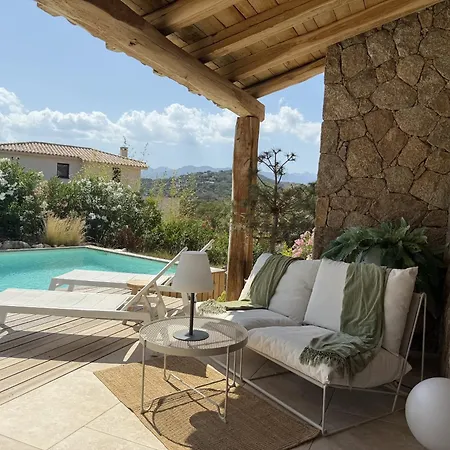 Villa La Bergerie De Clia